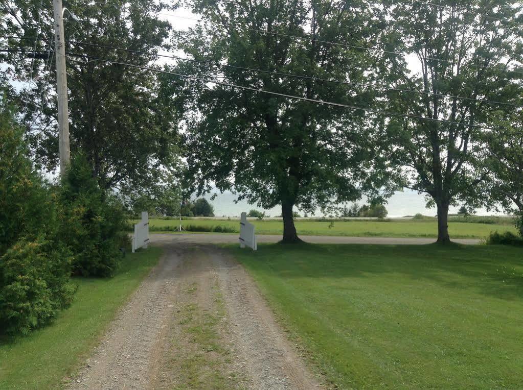 Gite Les Acres Tranquilles B&B Port-Daniel Luaran gambar